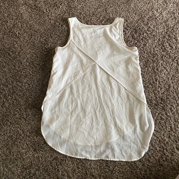 Beaded Tank - Picture 7 of 7